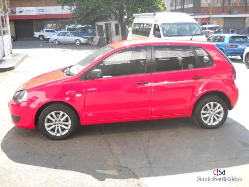 Volkswagen Polo 1.4 Manual 2013 - image 3