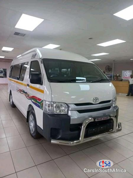 Toyota HiAce 2.5 D4d Sesfikile (0726318146) Manual 2023 - image 3