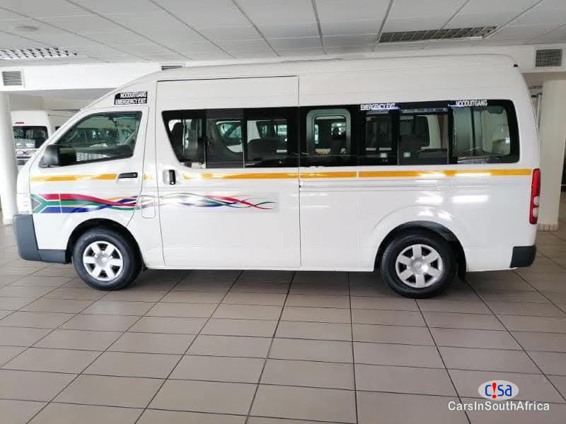 Picture of Toyota HiAce 2.5 D4d Sesfikile (0726318146) Manual 2023 in South Africa