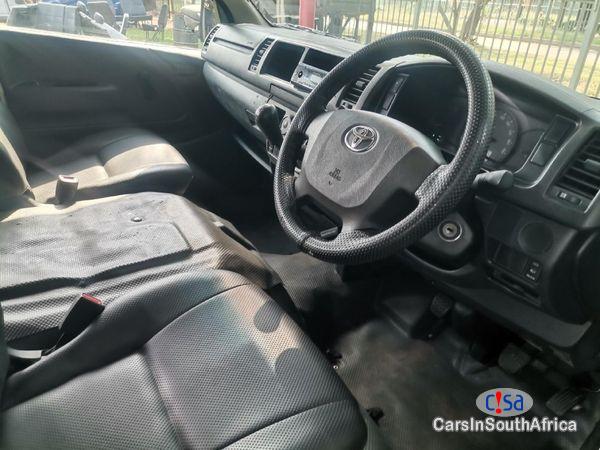 Toyota Quantum 2.5 D-4D Sesfikile 16-Seat Manual 2021 in South Africa