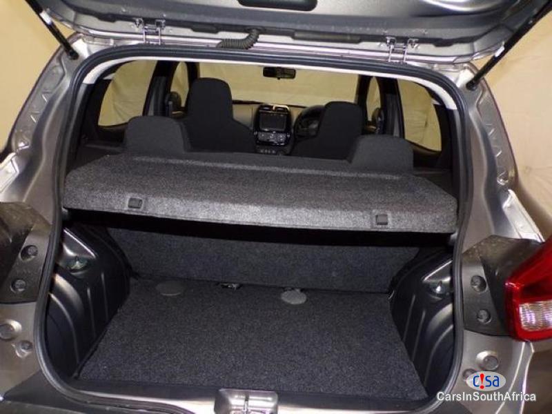 Renault Clio Manual 2017 in Northern Cape - image