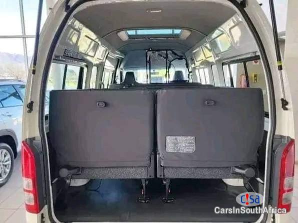Picture of Toyota Quantum 16 Seater 2.5 Diesel Manual 2021 in Gauteng