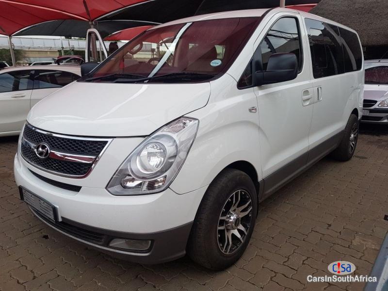 Pictures of Hyundai H-1 Automatic 2012