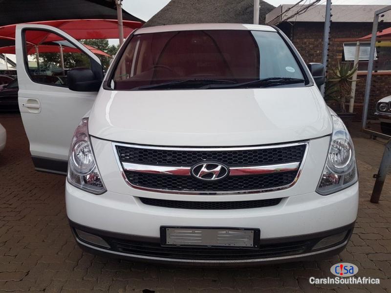 Hyundai H-1 Automatic 2012