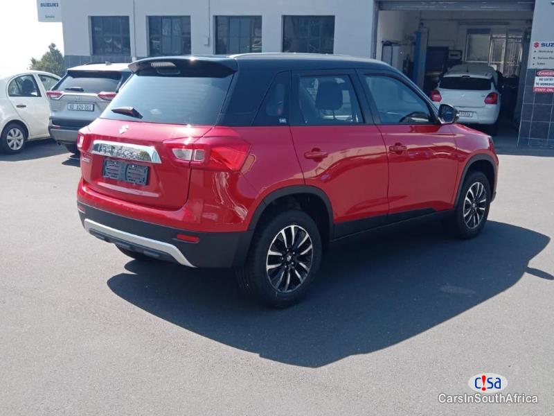 Suzuki Vitara 1.5 Manual 2022 - image 3