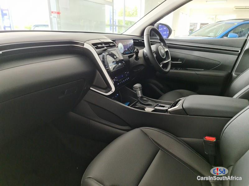 Hyundai Tucson 2.0 Automatic 2022 - image 6