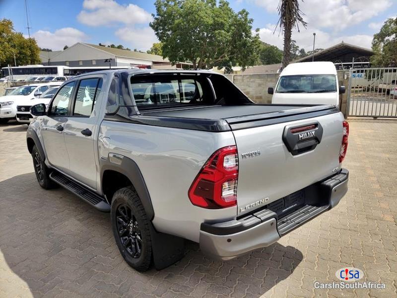 Toyota Hilux 0784119228 Manual 2022
