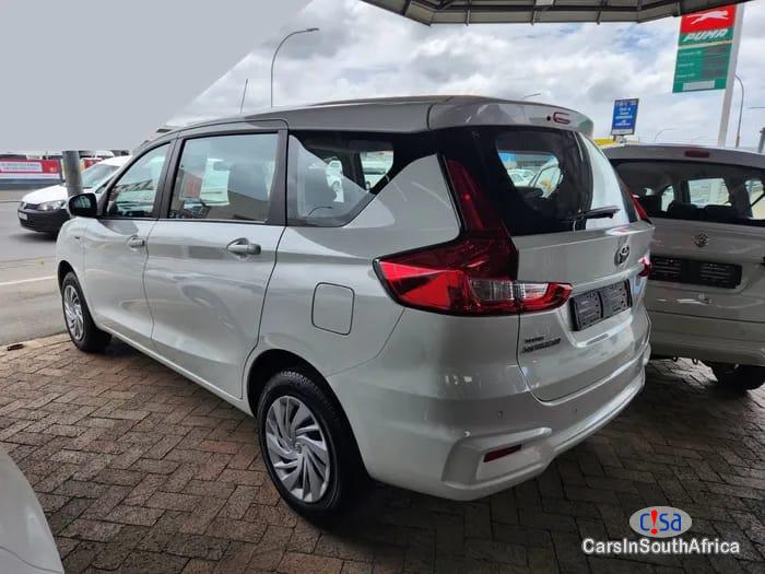 Toyota Rumion 1.5 Bank Repossessed Manual 2023 - image 2
