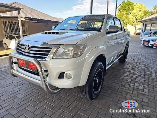 Toyota Hilux 3.0 Automatic 2015 in Western Cape