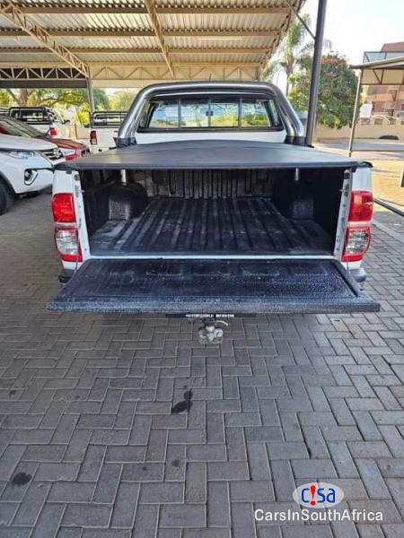 Toyota Hilux 3.0 Automatic 2015 - image 4