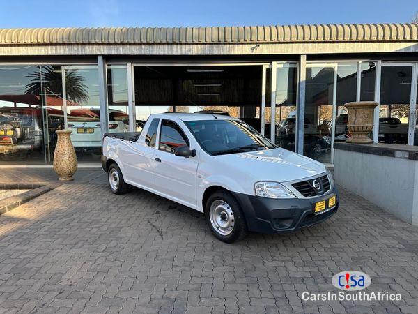 Pictures of Nissan NP200 1.6 A/C Safety Pack Manual 2019