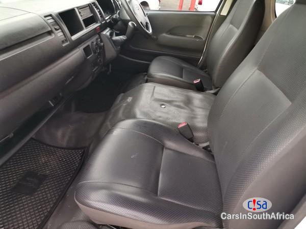 Picture of Toyota Quantum 2.5 D-4D Sesfikile 16-Seat Manual 2020 in Gauteng