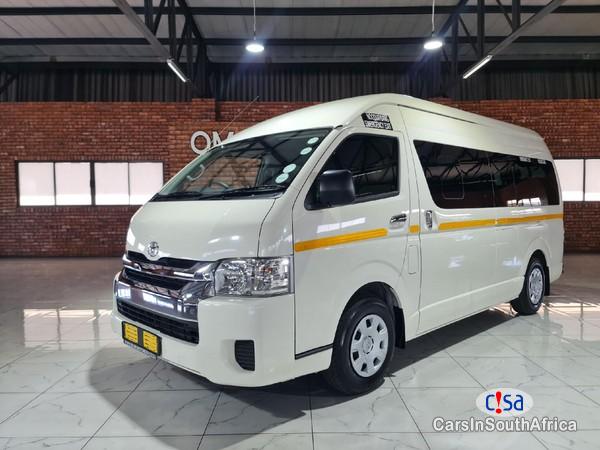 Toyota Quantum 2 4 0671651564 Manual 2020 - image 2