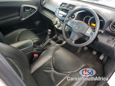 Toyota Verso 2 0 0671651564 Manual 2011 - image 3