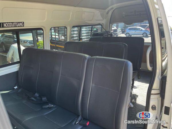 Toyota Quantum 2.5 D-4D Sesfikile 16-Seat Manual 2021 - image 4