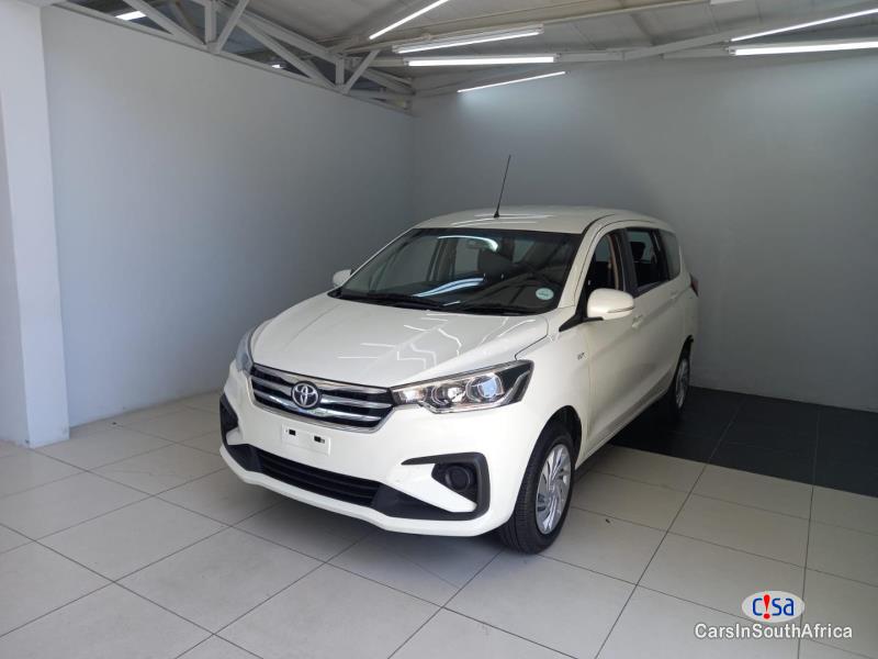 Toyota 1.5 SX RUMION Manual 2023 - image 2