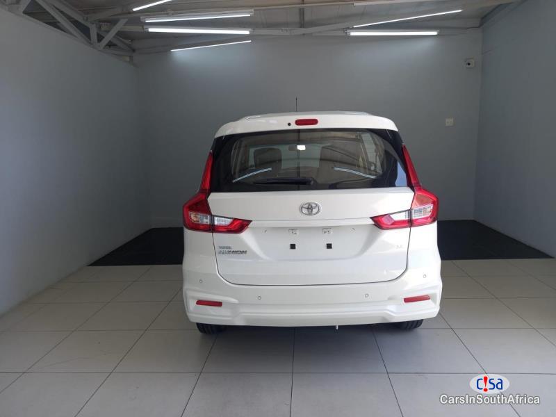 Toyota 1.5 SX RUMION Manual 2023 - image 7