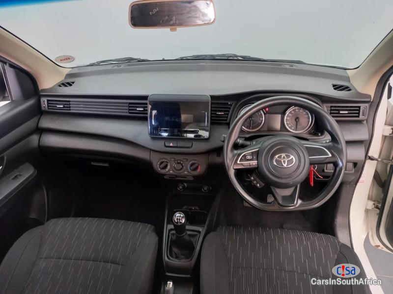 Toyota 1.5 SX RUMION Manual 2023 - image 9