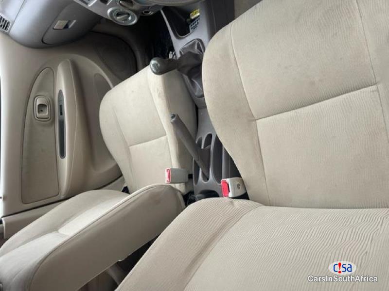 Toyota Avanza Xs Manual 2011 - image 2