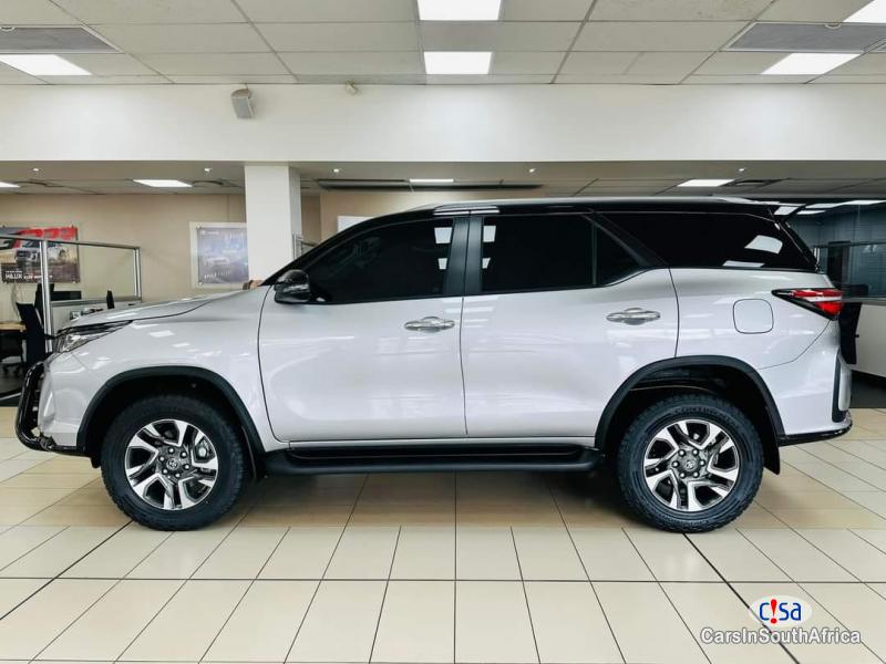 Picture of Toyota Fortuner Manual 2022