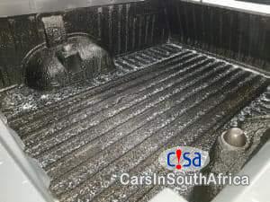 Nissan NP200 1.6 Manual 2015 - image 4