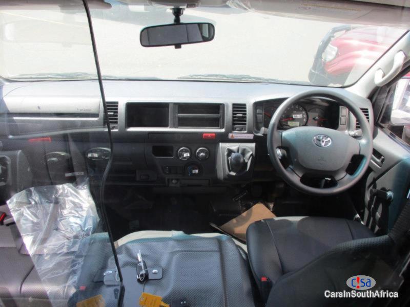 Toyota Quantum Manual 2023 - image 10