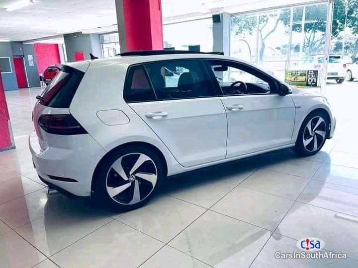 Volkswagen Golf Bank Repossessed 2.0 GTI Automatic Automatic 2018 - image 3