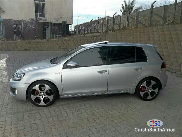 Volkswagen Golf 2.0L Manual 2012 - image 3