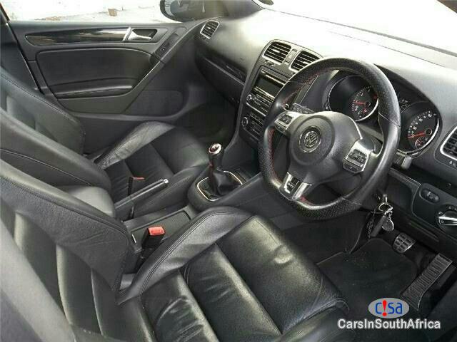 Volkswagen Golf 2.0L Manual 2012 - image 7