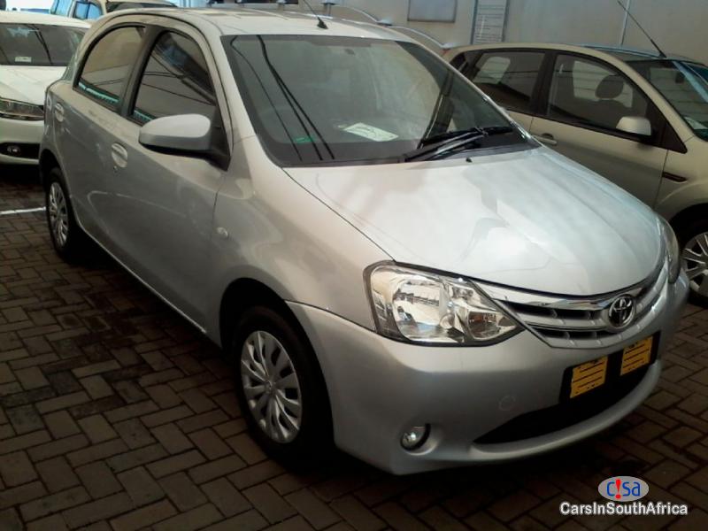 Pictures of Toyota Etios 1.3 Manual 2014