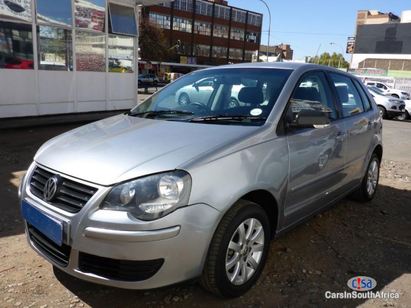 Volkswagen Polo Polo Manual 2011 - image 2