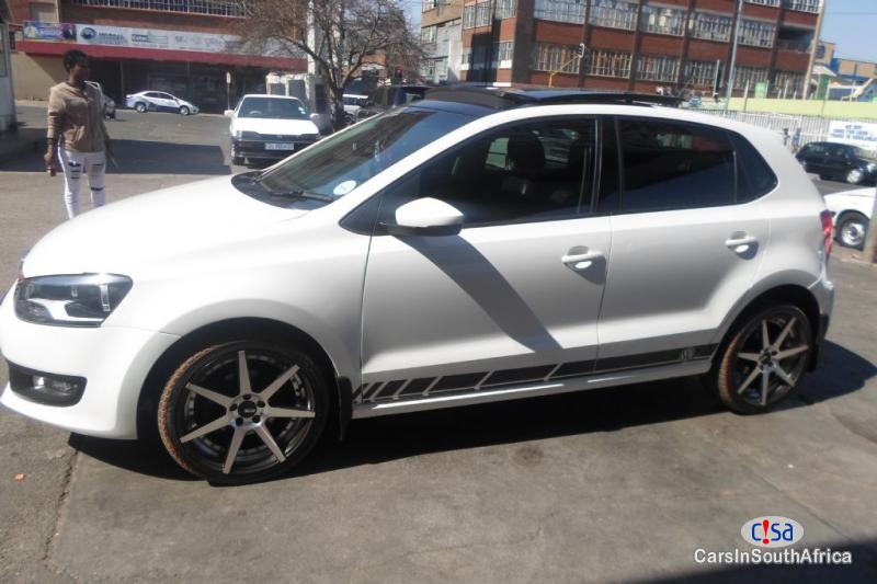 Volkswagen Polo 1.2 Manual 2014 - image 2