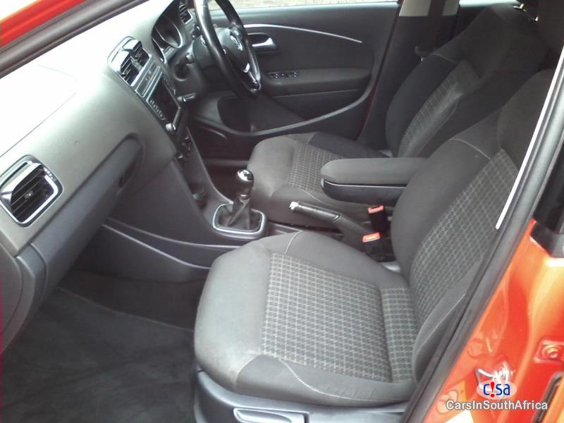 Volkswagen Polo 1.2 Manual 2016 - image 4