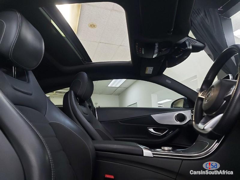 Mercedes Benz Manual 2018 - image 3
