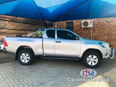 Toyota Hilux 2.4 GD-6 RB SRX A/T P/UE/CAB Automatic 2016 - image 2