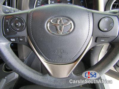 Toyota RAV-4 Automatic 2013 - image 6