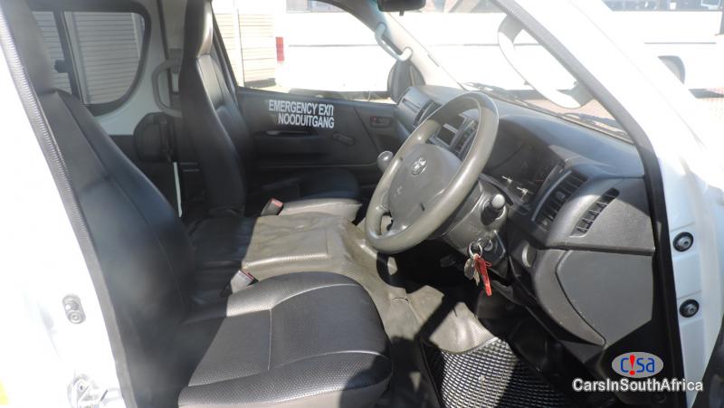 Toyota Quantum 2.7 Manual 2020 - image 6