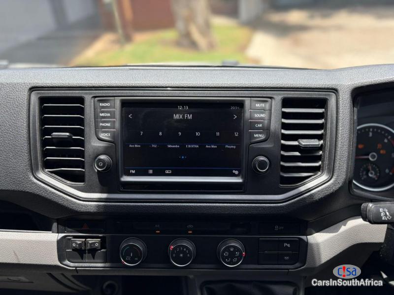 Volkswagen 2.0 Manual 2019 - image 6