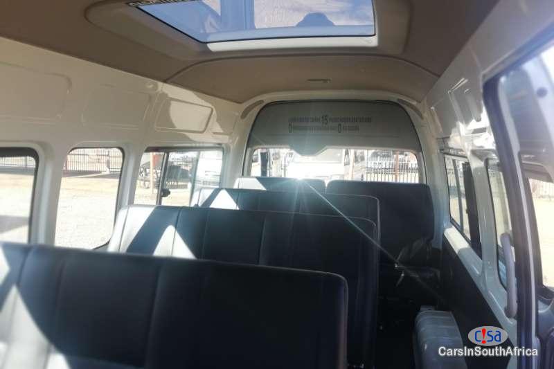 Toyota HiAce 2.7 Manual 2018 - image 14