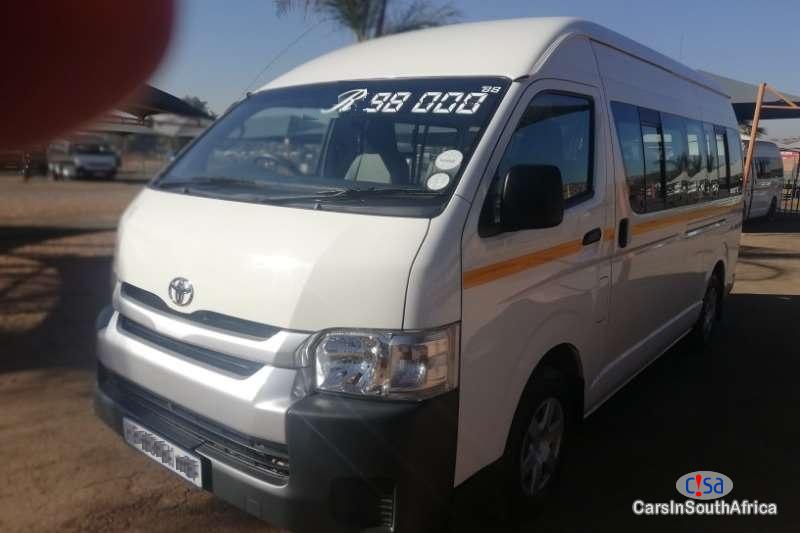 Pictures of Toyota HiAce 2.7 Manual 2018
