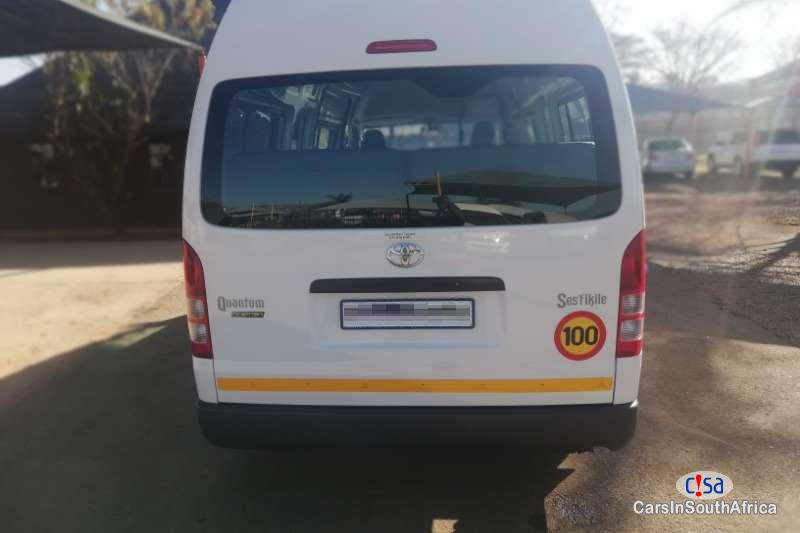 Toyota HiAce 2.7 Manual 2018 - image 4