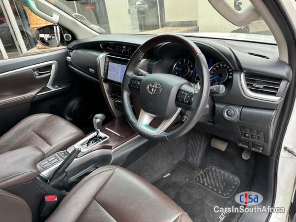 Toyota Fortuner 2.8 Automatic 2020 - image 3