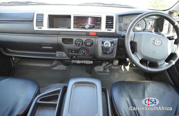 Picture of Toyota Quantum 2.7GL Petrol +27 78 321 4168 Manual 2017 in South Africa