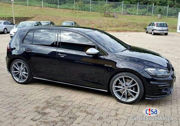 Volkswagen Golf 2.0 Automatic 2016 - image 2