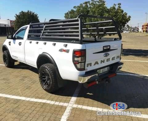 Ford Ranger Automatic 2011 - image 5