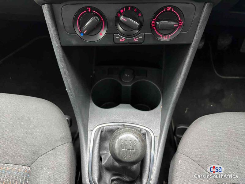 Volkswagen Polo 1.4 Vivo Trendline 067 251 5460 Manual 2023 - image 8