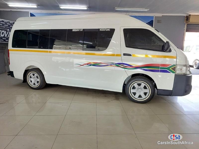 Picture of Toyota Quantum 2.5 D -4D Ses&acute;fikile 16 Seats Manual 2018