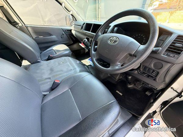 Toyota Quantum 2.5 D-4D Sesfikile 16-Seat Manual 2021 in North West