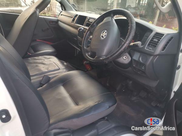 Toyota Quantum 2.5 D-4D Sesfikile 16-Seat Manual 2020 - image 3