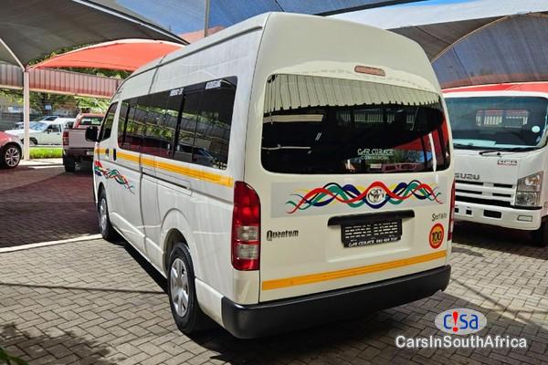 Toyota Quantum 2.5 D-4D Sesfikile 16-Seat Manual 2018 - image 2